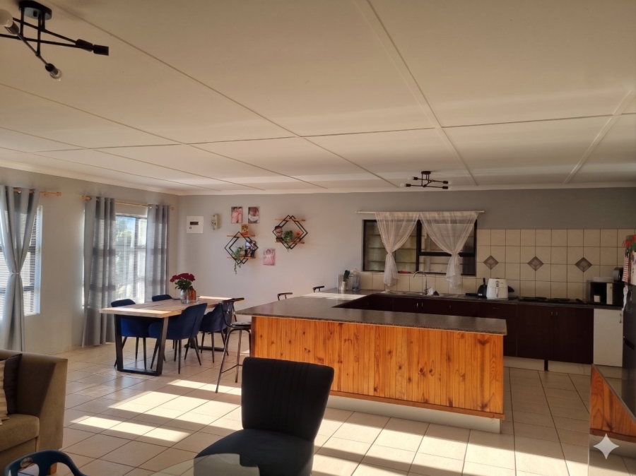 3 Bedroom Property for Sale in Croydon Western Cape